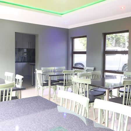 Wise Bird Guest House 鲁德普特 外观 照片