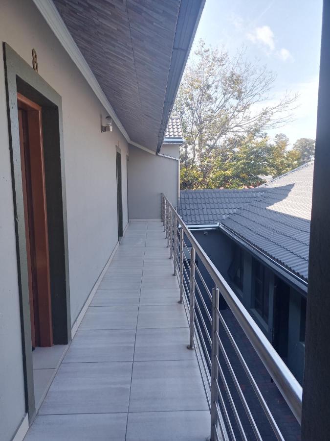Wise Bird Guest House 鲁德普特 外观 照片